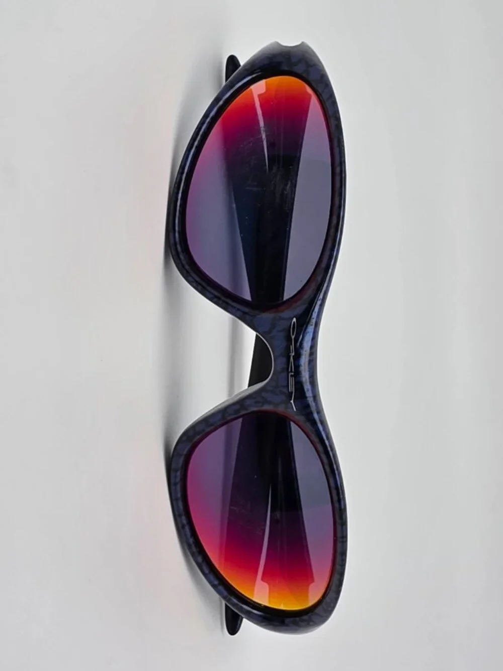 Oakley 04-088 Minute Gen 2 Cobalt Frame +Red Iridium Lens Sunglasses 54-18-133